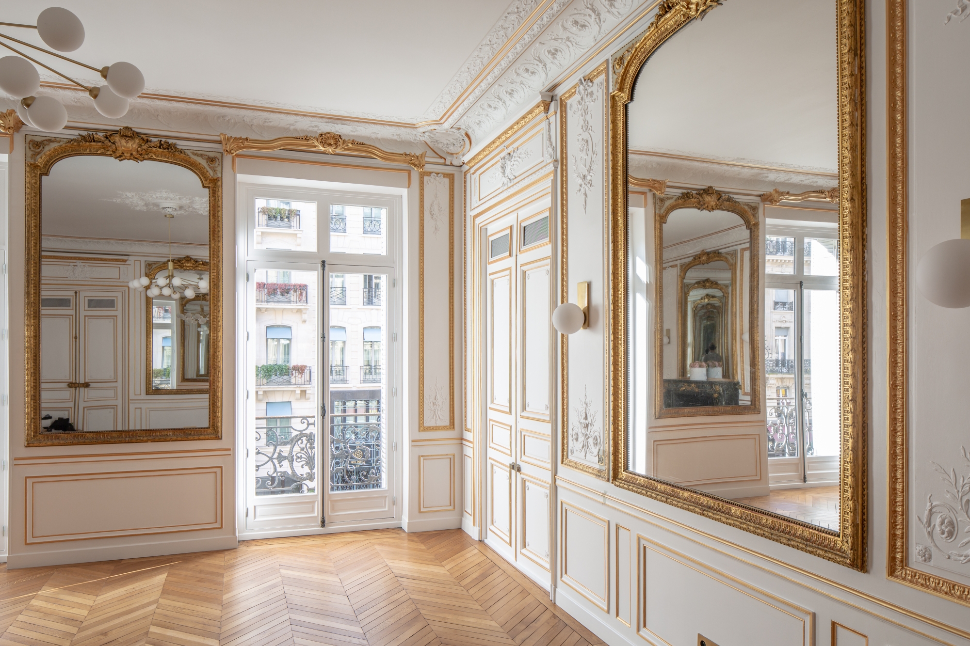 AVENUE DE L’OPÉRA – PARIS 01