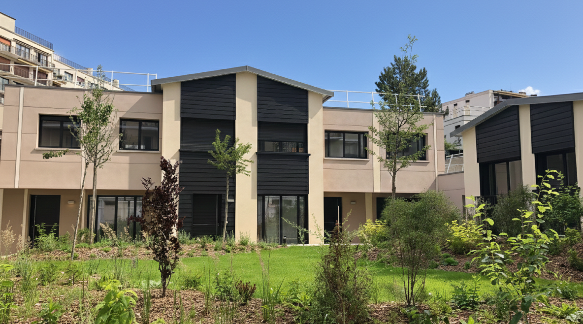 RUE DANJOU &ndash; BOULOGNE BILLANCOURT (92)