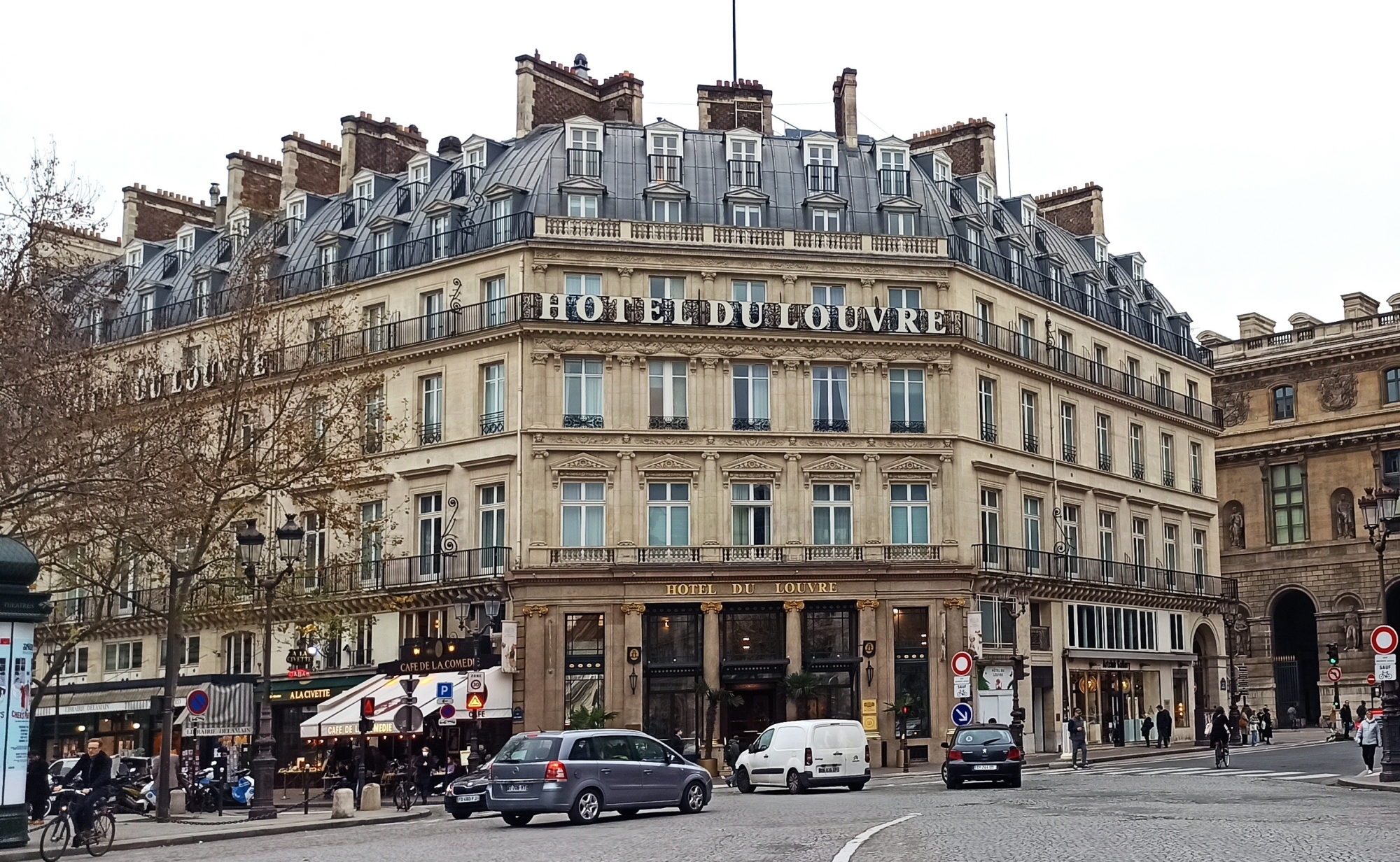 H&Ocirc;TEL DU LOUVRE &ndash; PARIS 01